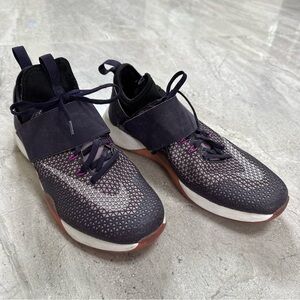 Nike Womens Black Purple Athletic Shoes